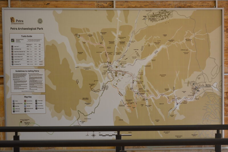 ヨルダンのペトラ遺跡のマップ