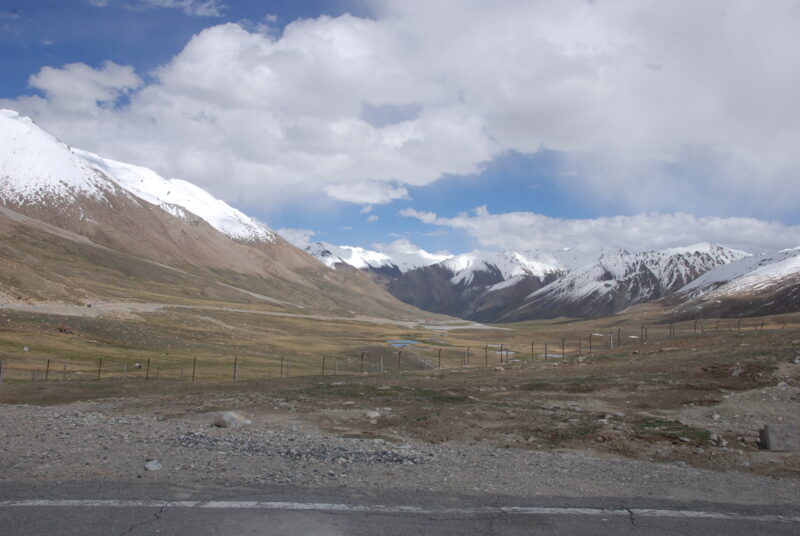 中国とパキスタンの国境にあるクンジュラブ峠