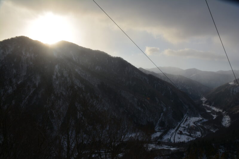 谷川岳の西黒尾根登山道からの朝日