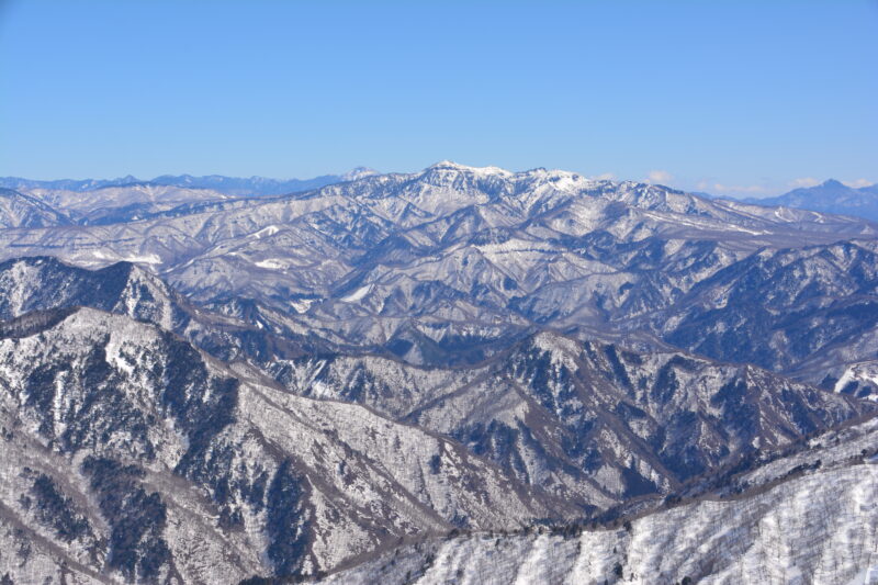 谷川岳の天神尾根から眺める上州武尊山