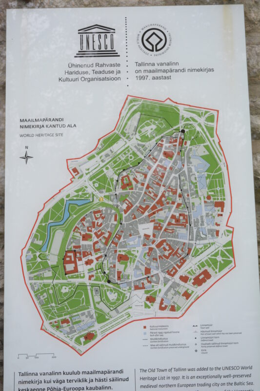 エストニアのタリン旧市街のマップ