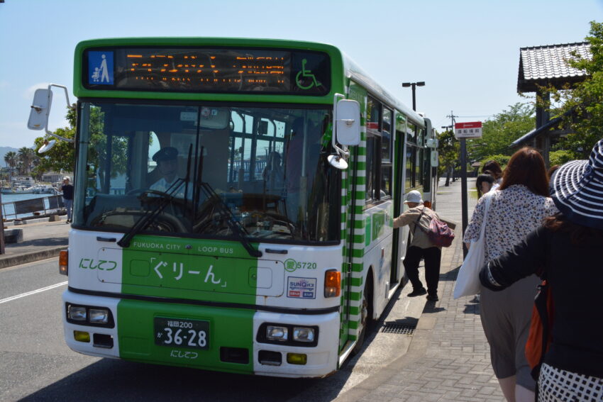 能古島港から乗るバス