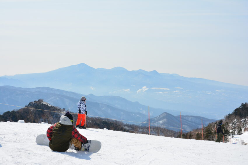 川場スキー場のゲレンデトップより眺める赤城山