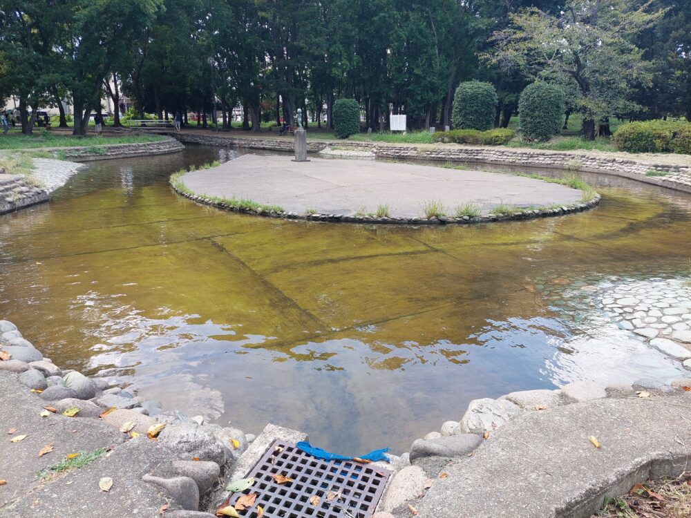 伊佐沼公園のじゃぶじゃぶ池