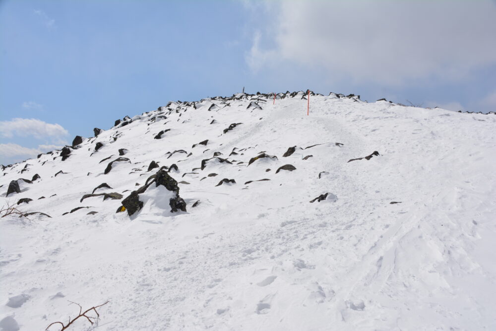 冬の蓼科山山頂