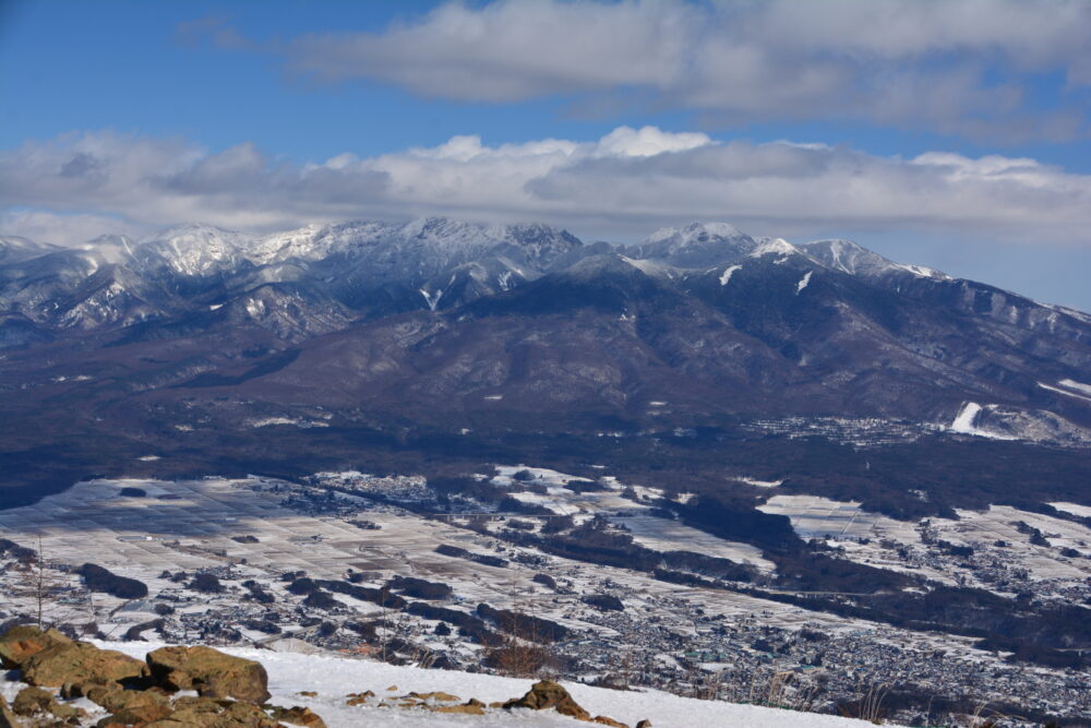 入笠山山頂から眺める南八ヶ岳