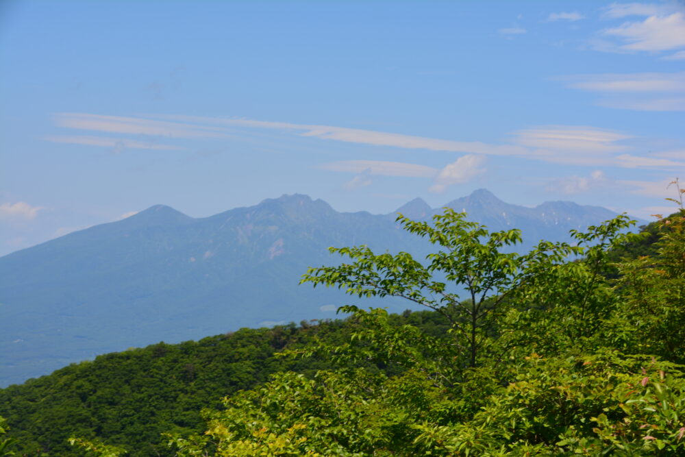 茅ヶ岳山頂から眺める八ヶ岳
