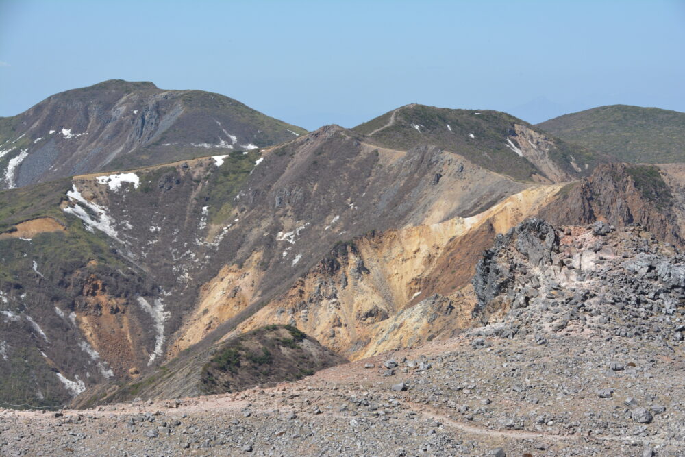 那須・茶臼岳の山頂からの景色