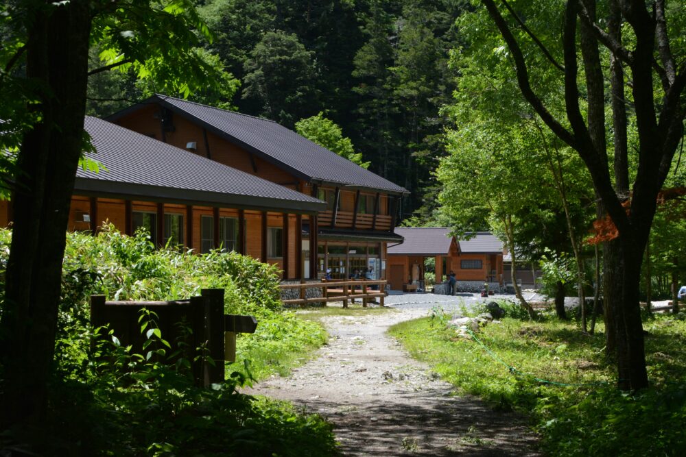 横尾山荘