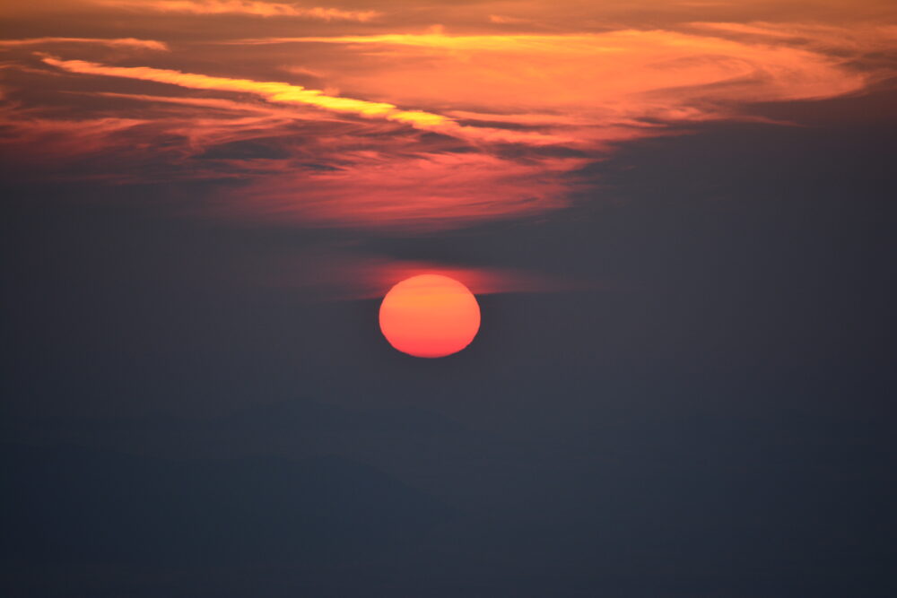 南アルプスで見る日の出