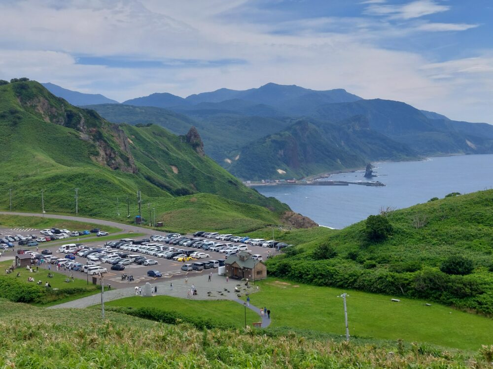 神威岬の駐車場