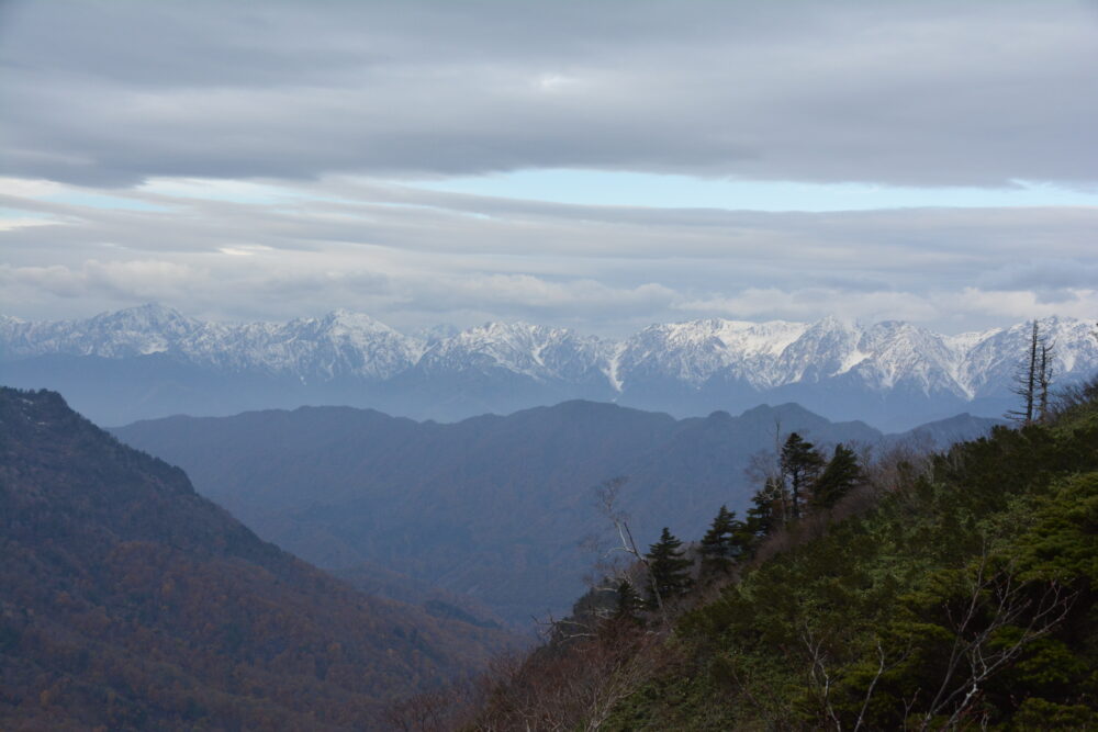 高妻山から見た北アルプス