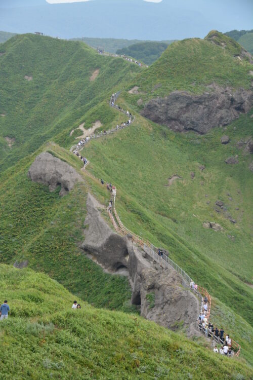 神威岬の遊歩道