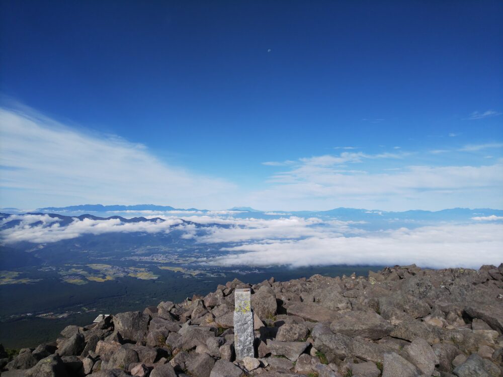 編笠山山頂から見た中央アルプス