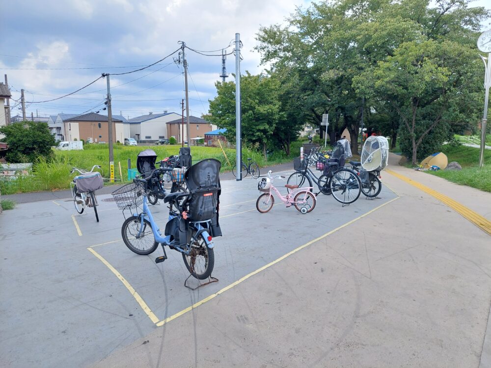 いろは親水公園の駐輪所