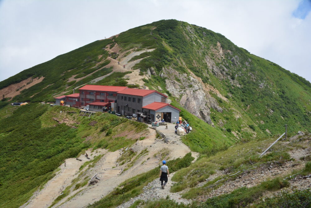 五竜山荘と白岳