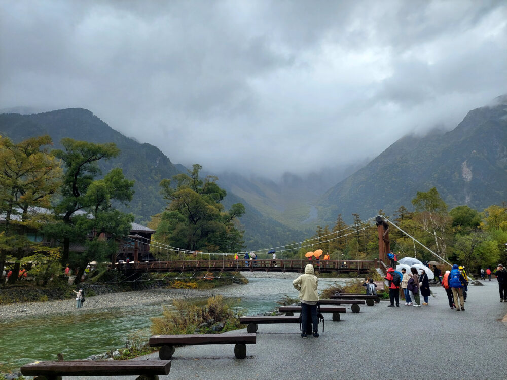 雨の上高地