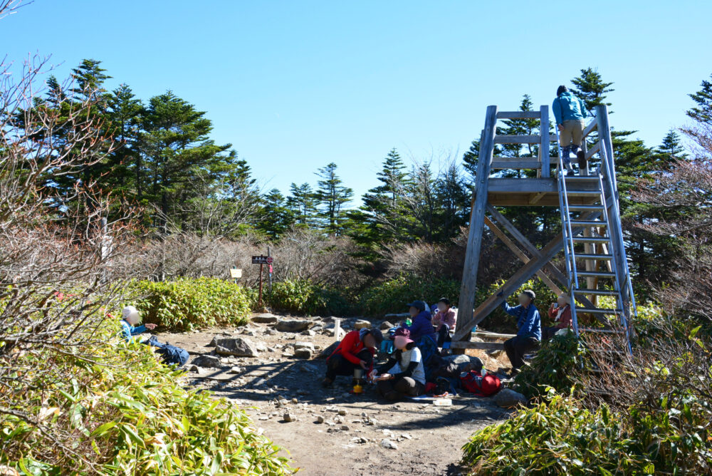 恵那山の山頂