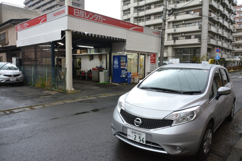 盛岡駅前の日産レンタカー