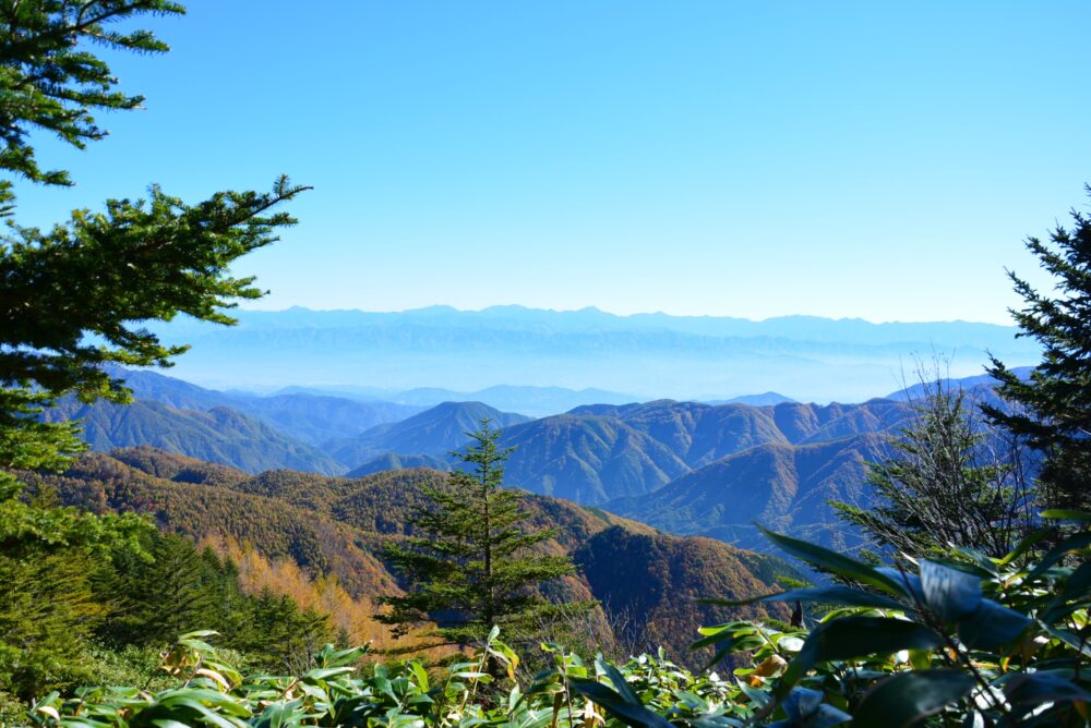 恵那山から眺める南アルプス