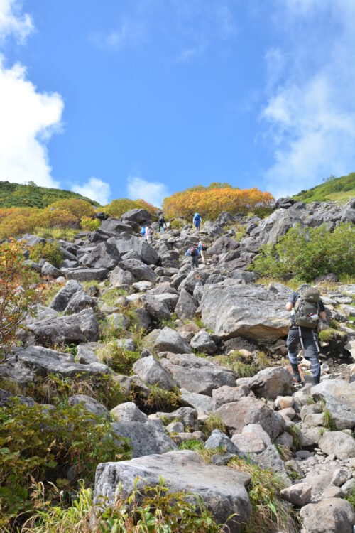 白馬乗鞍岳直下の巨岩地帯