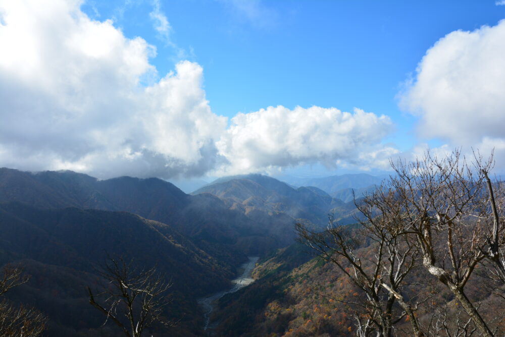 丹沢山山頂からの眺め