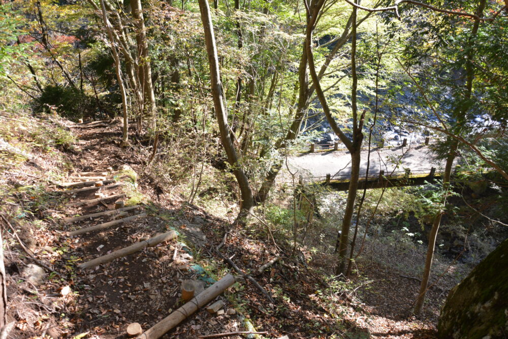 丹沢山の天王寺橋