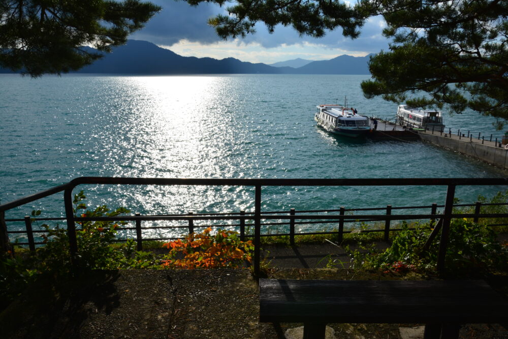 田沢湖の遊覧船乗り場