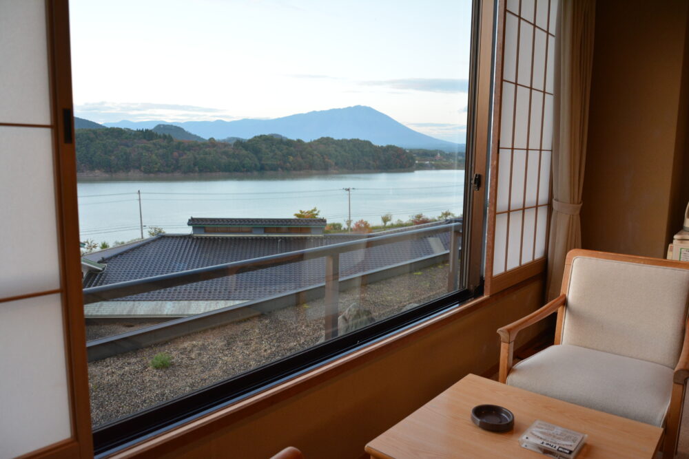 つなぎ温泉 ホテル紫苑のお部屋から見る岩手山