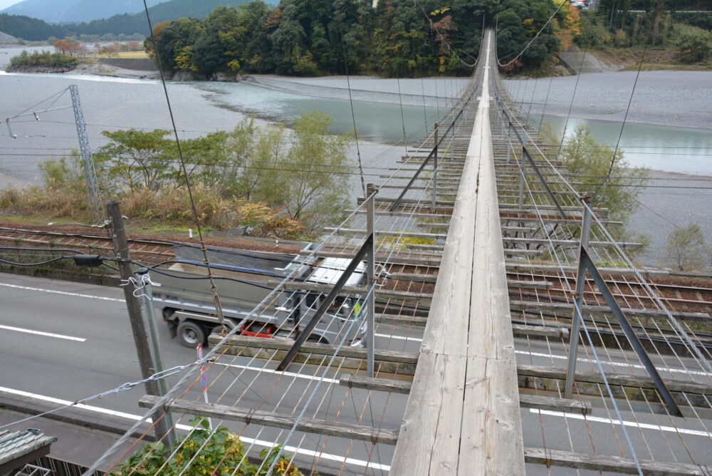 塩郷の吊り橋