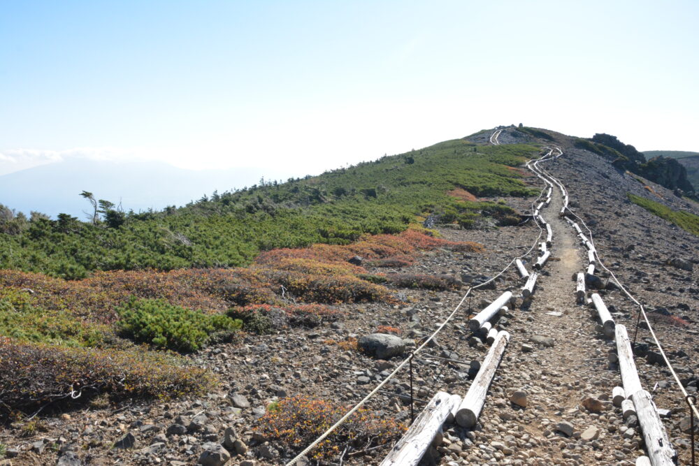 草津白根山（本白根山）の登山道