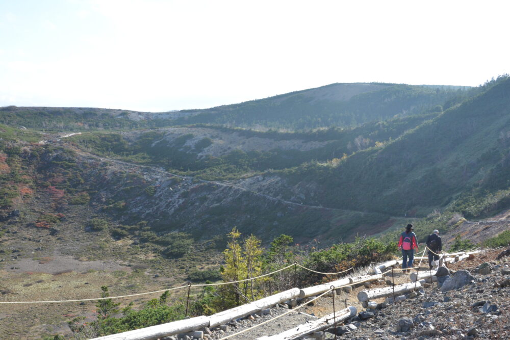 草津白根山（本白根山）の登山道