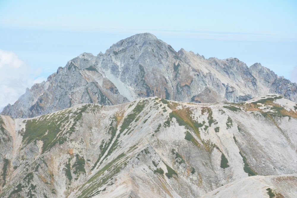 立山の雄山から見た剱岳