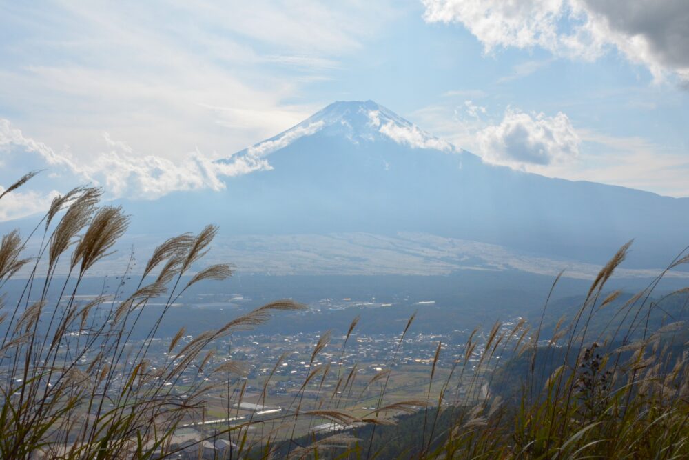 杓子山から眺める富士山