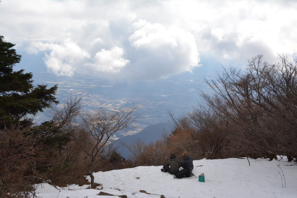 雪の毛無山山頂からの眺め