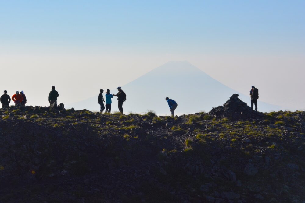 間ノ岳山頂から眺めた富士山