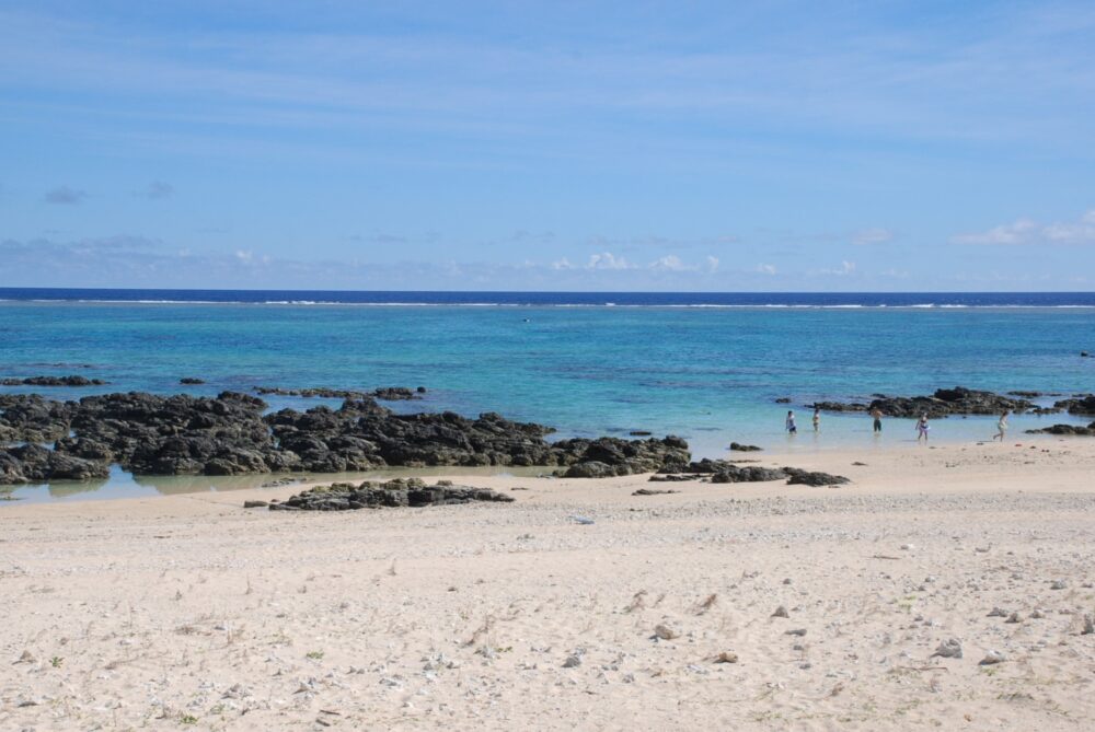 与論島の赤崎海岸