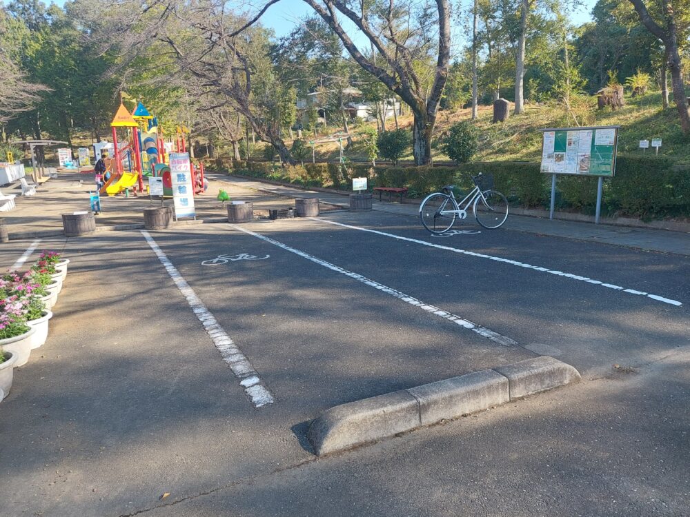 北本市子供公園のバイク・駐輪場