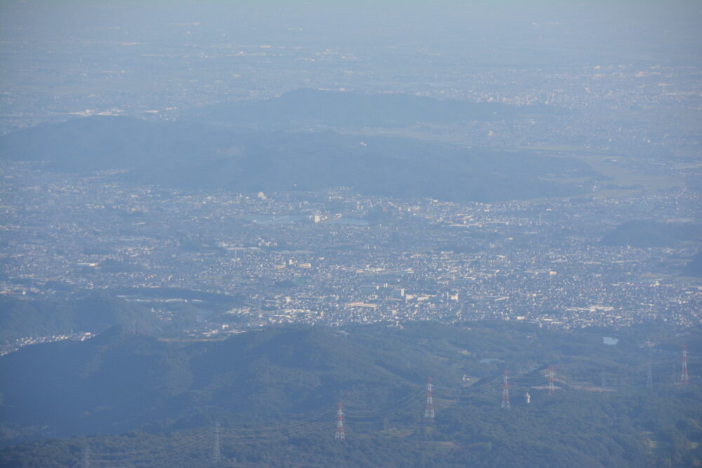 赤城山・長七郎山山頂から眺める太田市内