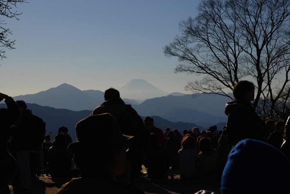 高尾山山頂から見た富士山