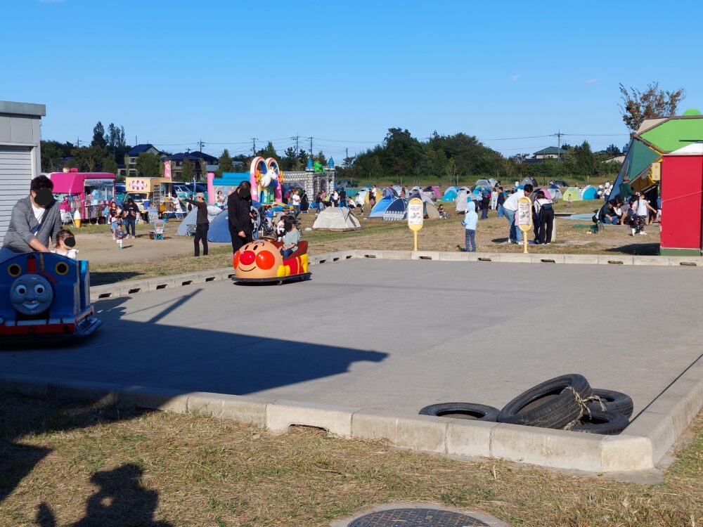 しらこばと水上公園・コバトンの森のバッテリーカー