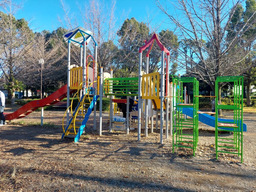 上尾平塚公園の幼児向け複合遊具