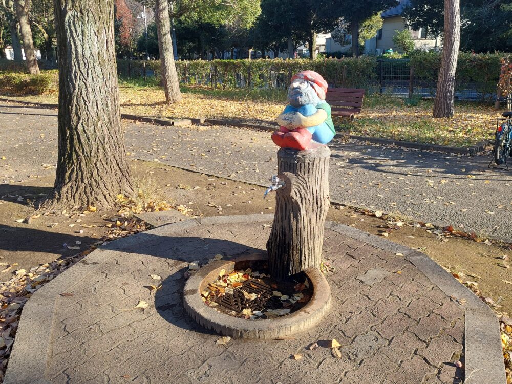 上尾平塚公園のメルヘンな水道