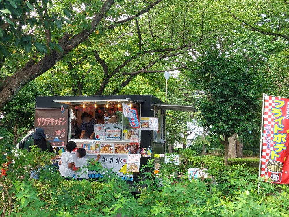 上尾丸山公園の休日に出店しているキッチンカー