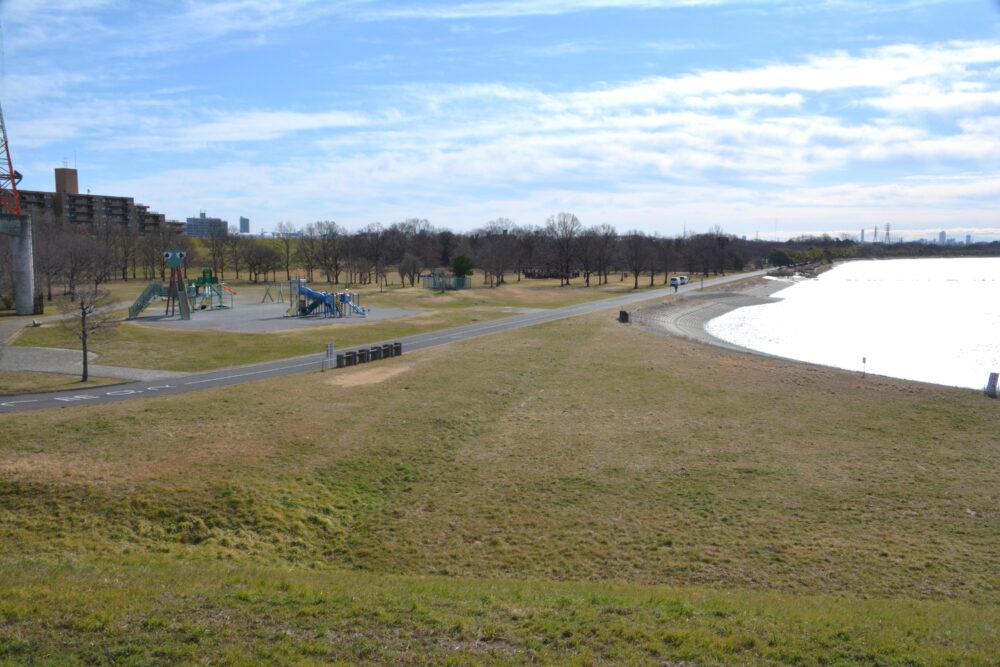 荒川彩湖公園（カマキリ公園）の景色