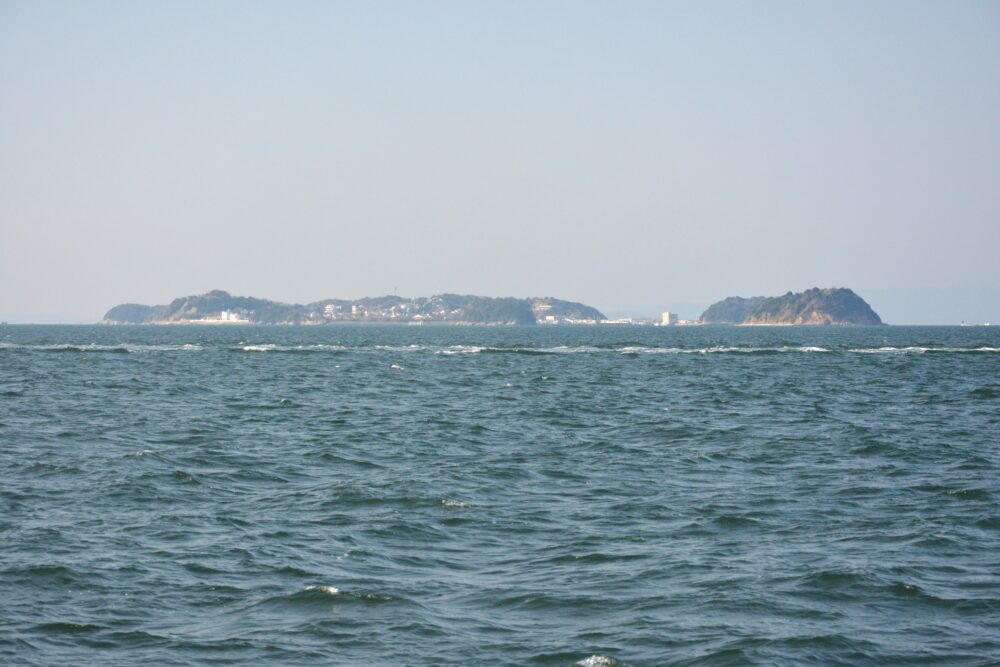 佐久島渡船から見た篠島