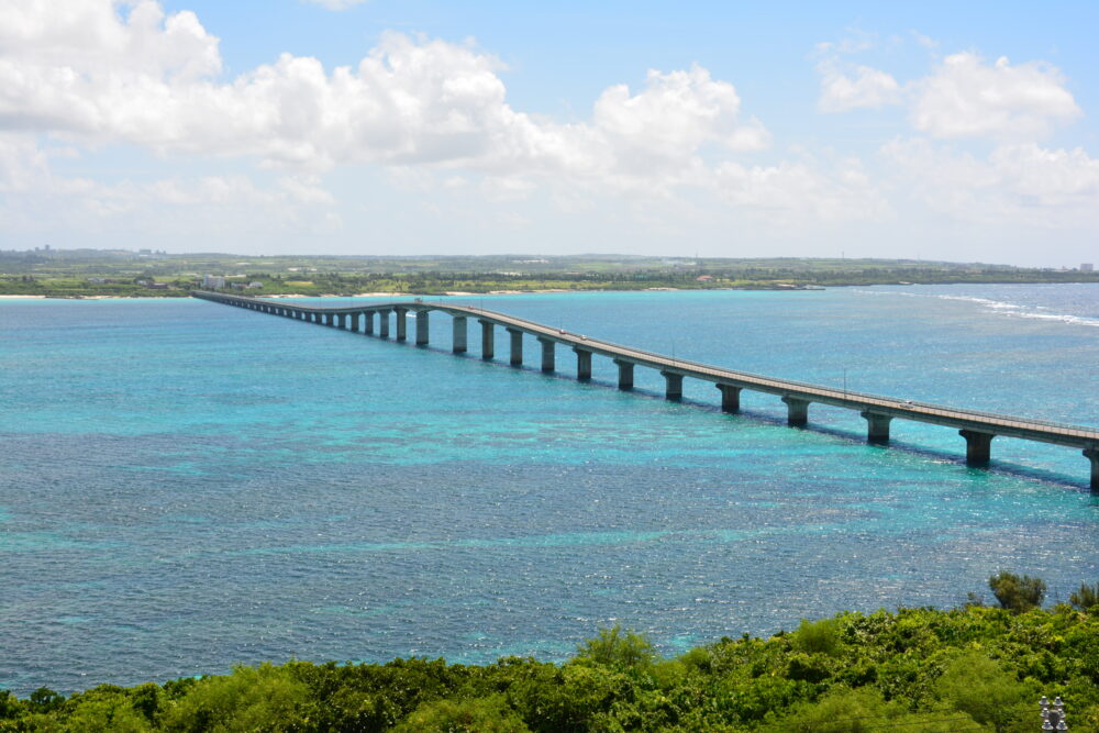 来間島から見た来間大橋