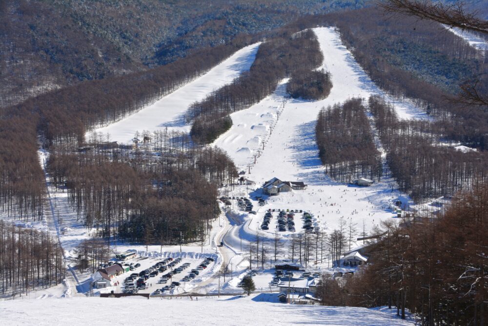 湯の丸スキー場び全景