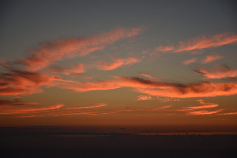 父島・ウェザーステーションから見る夕焼け