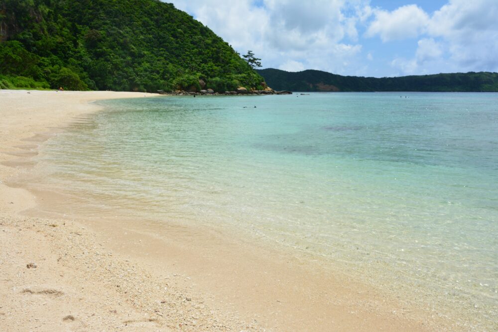 西表島・船浮集落のイダの浜